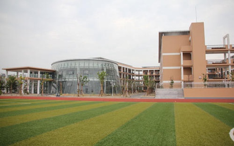 成都市建筑職業(yè)中專學(xué)校房地產(chǎn)營(yíng)銷與管理專業(yè)