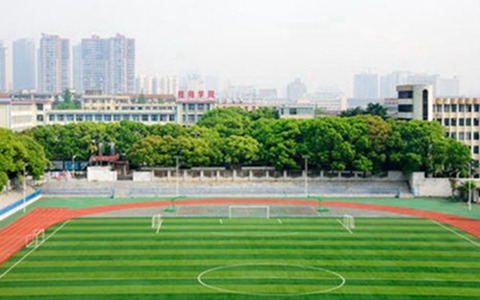 成都市機(jī)械高級技工學(xué)校航空服務(wù)專業(yè)