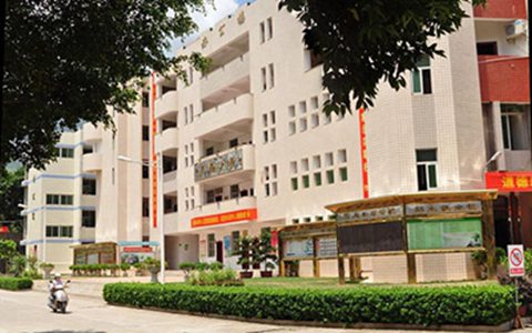 成都市建筑職業(yè)中專學校建筑裝飾專業(yè)