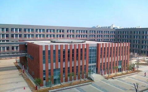四川省商貿(mào)學(xué)校電子電器應(yīng)用與維修